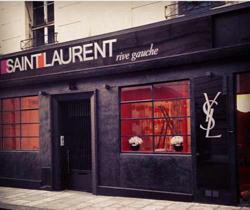Bocciati i ricorsi al Tar: Yves Saint Laurent sbarcherà in Galleria