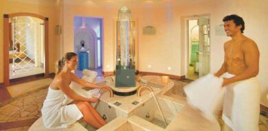 Vuoi  rendere la vacanza sulla neve veramente indimenticabile? In Alta Badia troverai, oltre a piste innevate di ogni colore, tradizione, ospitalità e relax!