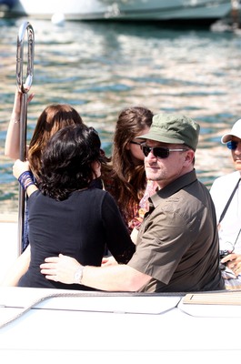 Bono Vox a rischio cecità Bono Vox a rischio cecità