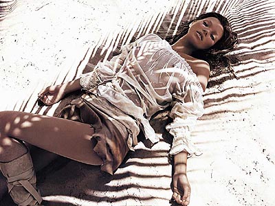 Kate Moss nuovo volto di Givenchy Kate Moss nuovo volto di Givenchy