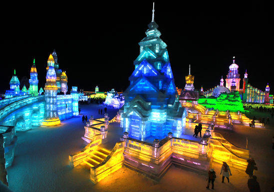 Cina, prende il via il Festival della neve e del ghiaccio