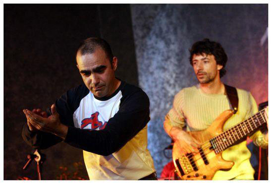 Elio e le Storie tese, trafugato il premio di Sanremo ’96 Elio e le Storie tese, trafugato il premio di Sanremo ’96