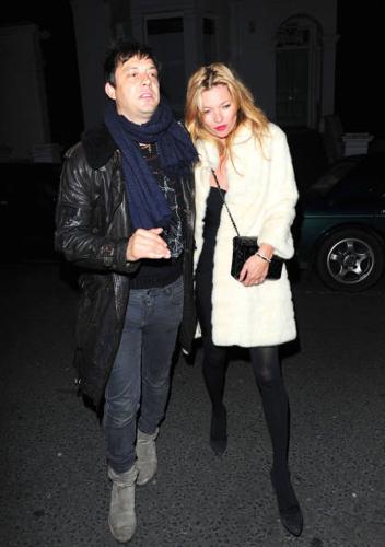 Kate Moss nuovo volto di Givenchy Kate Moss nuovo volto di Givenchy