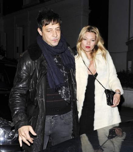 Kate Moss nuovo volto di Givenchy Kate Moss nuovo volto di Givenchy