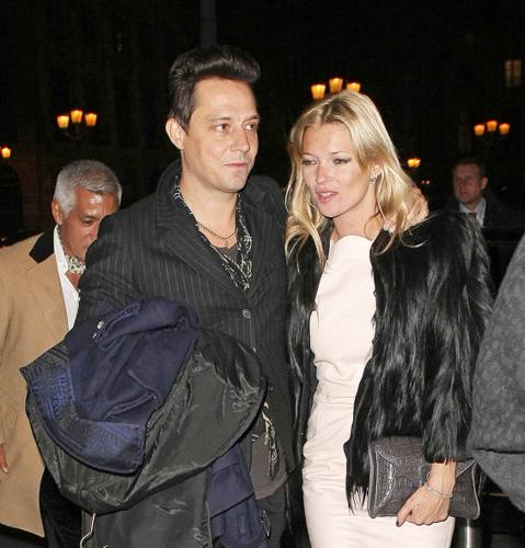 Kate Moss nuovo volto di Givenchy Kate Moss nuovo volto di Givenchy