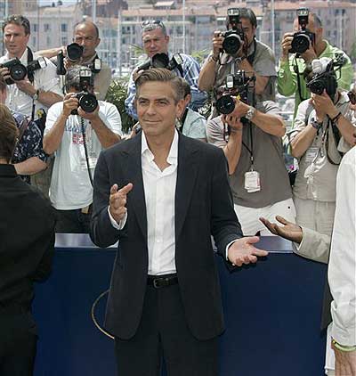 George Clooney rivela: “Mi sono fatto il lifting ai testicoli” George Clooney rivela: “Mi sono fatto il lifting ai testicoli”