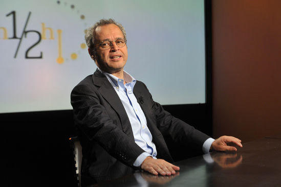Dopo il litigio su Twitter Enrico Mentana e la moglie si separano Dopo il litigio su Twitter Enrico Mentana e la moglie si separano