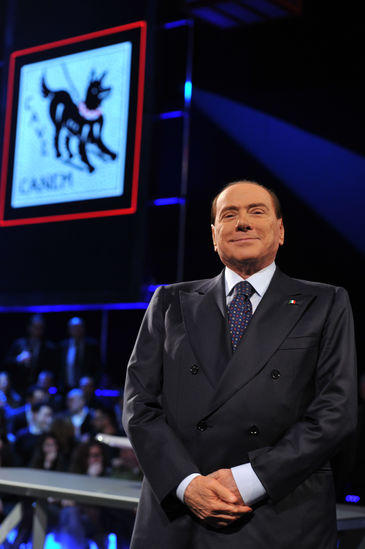 Berlusconi vs Santoro, tutte le immagini