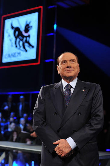 Berlusconi vs Santoro, tutte le immagini