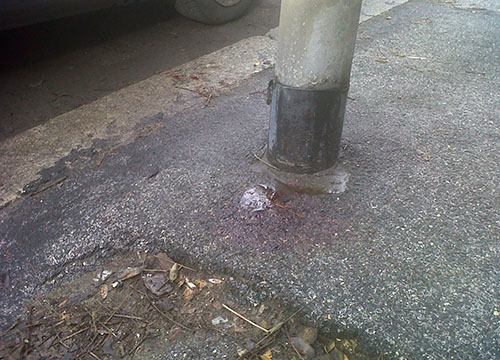 Ostia, ucciso a coltellate in strada. Lite con una donna finita male Ostia, ucciso a coltellate in strada. Lite con una donna finita male