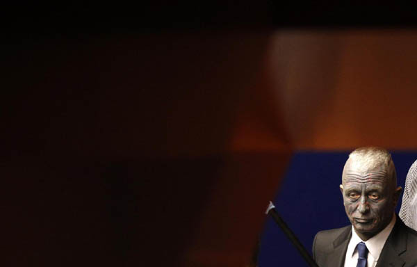 Avvocato e compositore anticomunista. Ecco il volto del nuovo presidente ceco Avvocato e compositore anticomunista. Ecco il volto del nuovo presidente ceco