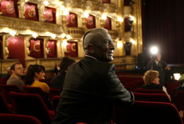 Avvocato e compositore anticomunista. Ecco il volto del nuovo presidente ceco Avvocato e compositore anticomunista. Ecco il volto del nuovo presidente ceco