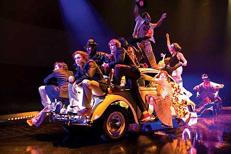 Arriva in Italia il Cirque du soleil, trecento posti a richio Arriva in Italia il Cirque du soleil, trecento posti a richio