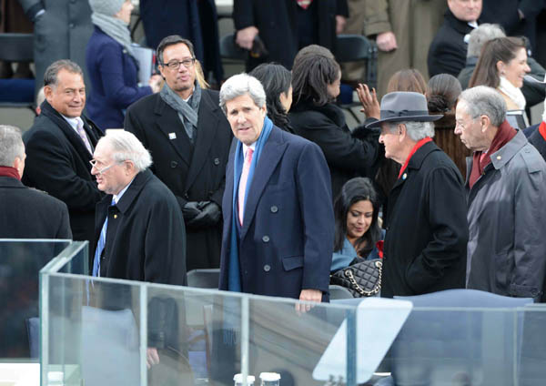 Il giuramento di Obama: “Stiamo Uniti, l’America è in ripresa” Il giuramento di Obama: “Stiamo Uniti, l’America è in ripresa”