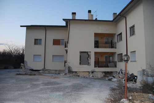 L’Aquila, Bertolaso disse a Letta. “Ricostruzione entro 28 anni” L’Aquila, Bertolaso disse a Letta. “Ricostruzione entro 28 anni”