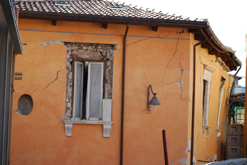 L’Aquila, Bertolaso disse a Letta. “Ricostruzione entro 28 anni” L’Aquila, Bertolaso disse a Letta. “Ricostruzione entro 28 anni”