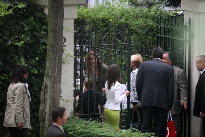 Ventisei anni e nesusna laurea. Jean Sarkozy diventa prof all’università Ventisei anni e nesusna laurea. Jean Sarkozy diventa prof all’università