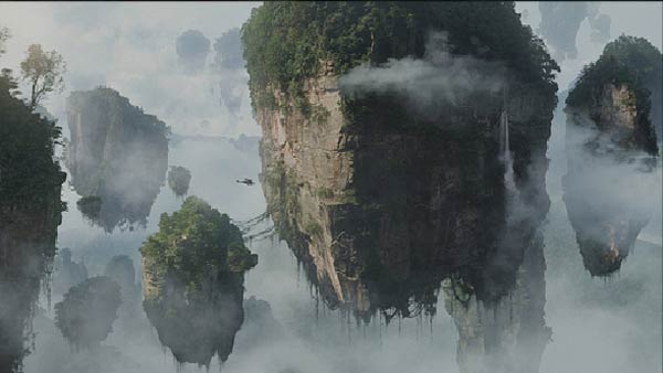 James Cameron accusato di plagio per “Avatar” James Cameron accusato di plagio per “Avatar”