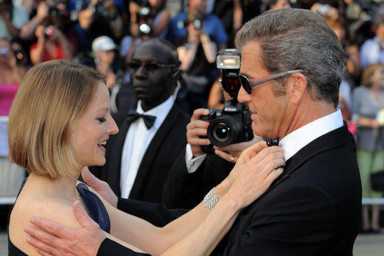 I figli di Jodie Foster assomigliano a Mel Gibson I figli di Jodie Foster assomigliano a Mel Gibson