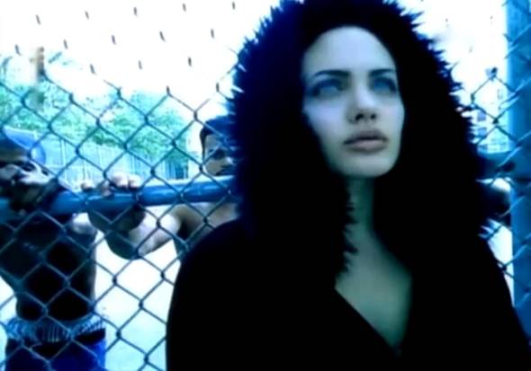 Brad e Angelina, matrimonio e un nuovo bimbo? Brad e Angelina, matrimonio e un nuovo bimbo?