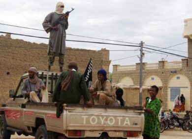 Il ministro Riccardi ad Affari: ‘L’Italia intervenga in Africa, da lì passano le nostre frontiere’