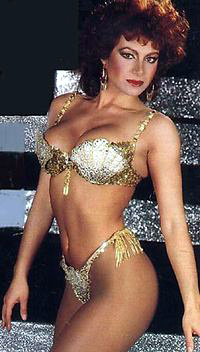 Fiocco rosa per Carmen Russo: è nata Maria Turchi