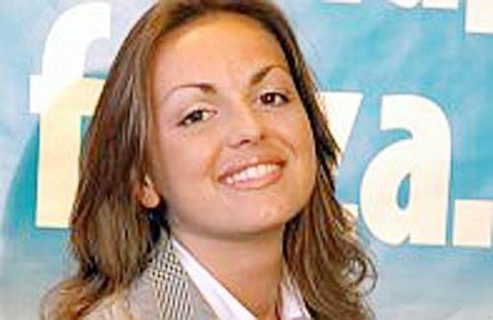 Ruggiero-Porcelli, il divorzio corre su Facebook Ruggiero-Porcelli, il divorzio corre su Facebook