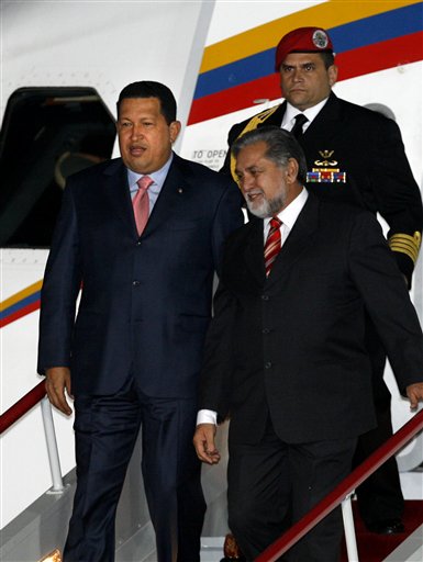 Venezuela, le prime immagini di Chavez. “Sta bene, è stato tracheotomizzato” Venezuela, le prime immagini di Chavez. “Sta bene, è stato tracheotomizzato”