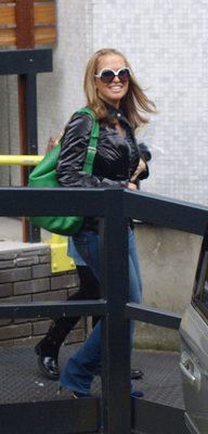 Anastacia ha di nuovo il cancro: tour annullato Anastacia ha di nuovo il cancro: tour annullato