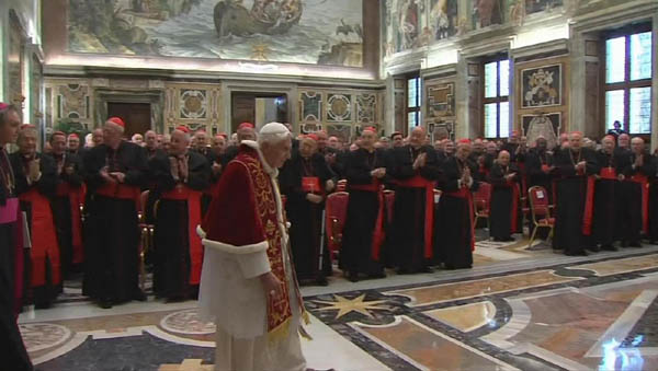Benedetto XVI non è più il Papa. “Ora sono soltanto un pellegrino” Benedetto XVI non è più il Papa. “Ora sono soltanto un pellegrino”