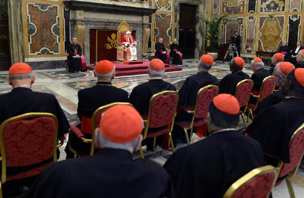 Benedetto XVI non è più il Papa. “Ora sono soltanto un pellegrino” Benedetto XVI non è più il Papa. “Ora sono soltanto un pellegrino”