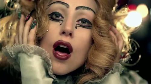 Lady Gaga vuole sposare Taylor Kinney