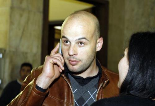 Erba, “Rosa e Olindo innocenti”. Un team di esperti vuole la revisione del processo Erba, “Rosa e Olindo innocenti”. Un team di esperti vuole la revisione del processo