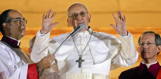 Il gesuita Francesco, una speranza di schiarita con la Cina Il gesuita Francesco, una speranza di schiarita con la Cina