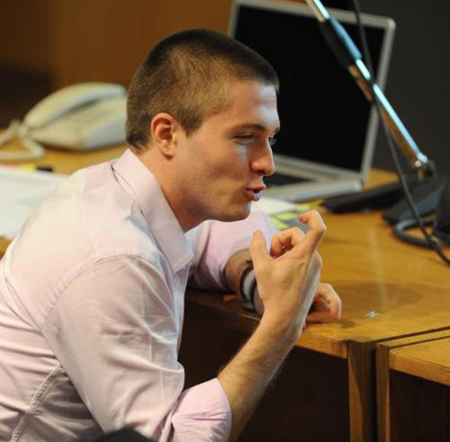 Meredith, annullate le assoluzioni. Amanda e Raffaele di nuovo a processo Meredith, annullate le assoluzioni. Amanda e Raffaele di nuovo a processo