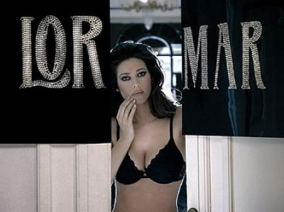 Manuela Arcuri torna single: colpa della gelosia Manuela Arcuri torna single: colpa della gelosia