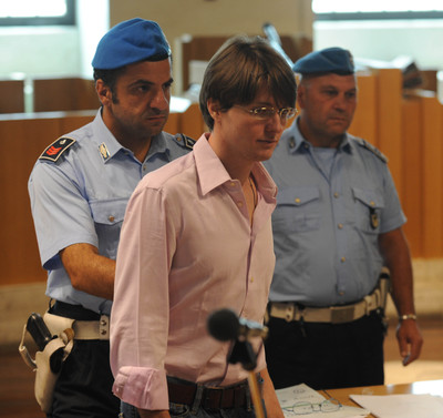 Dal reggiseno al memoriale misterioso. I segreti del nuovo processo Meredith Dal reggiseno al memoriale misterioso. I segreti del nuovo processo Meredith