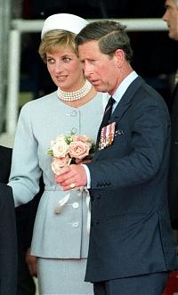 Diana ando’ con Freddy Mercury in un bar gay vestita da uomo