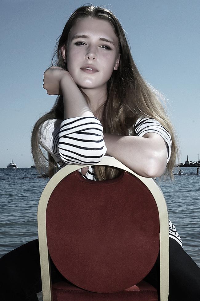 Gaia Weiss si racconta: “Nella vita sono una donna passionale, non  come Beatrice”