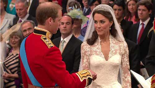 A Glasgow bimba respinge bacio del principe William A Glasgow bimba respinge bacio del principe William