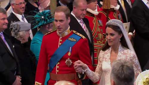 A Glasgow bimba respinge bacio del principe William A Glasgow bimba respinge bacio del principe William