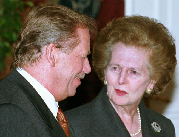 E’ morta Margaret Thatcher. La lady di ferro aveva 87 anni E’ morta Margaret Thatcher. La lady di ferro aveva 87 anni
