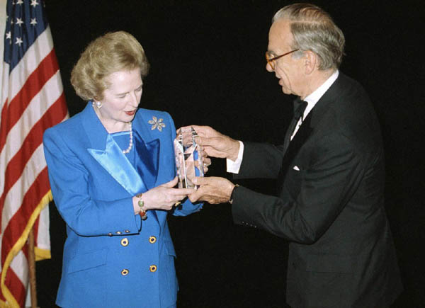 Thatcher, funerali il 17 aprile. Ci sarà anche la Regina Thatcher, funerali il 17 aprile. Ci sarà anche la Regina