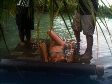 Irina Shayk mostra il suo fisico mozzafiato: servizio fotografico bollente