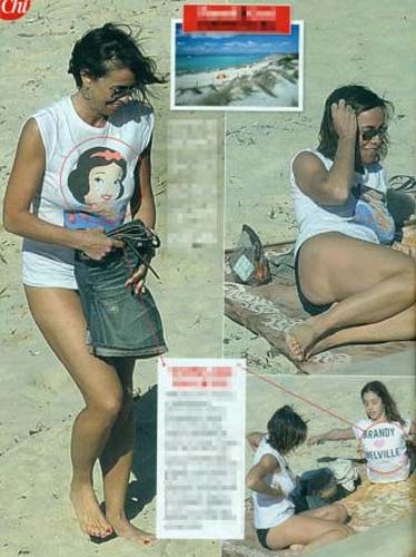 Cristina Parodi, super-bikini a Formentera