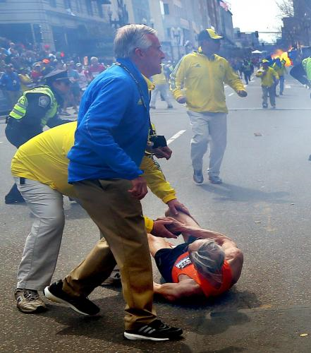 Strage di Boston, individuato un sospetto Strage di Boston, individuato un sospetto