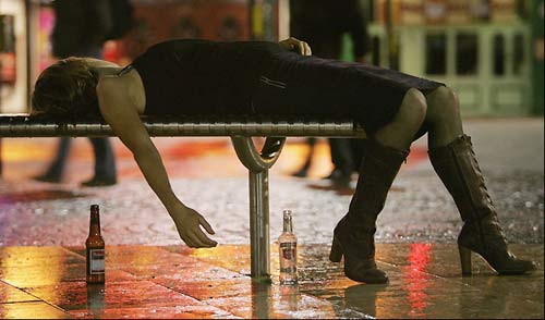 Tumori da alcol: produttori chiamati a rispondere in tribunale Tumori da alcol: produttori chiamati a rispondere in tribunale