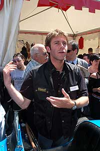 Emanuele Filiberto lotta contro il tumore al setto nasale