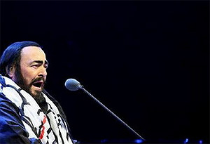 ‘Amo Pavarotti’, la mostra a Verona ‘Amo Pavarotti’, la mostra a Verona