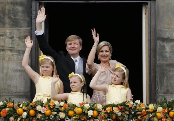 Olanda, Guglielmo Alessandro nuovo re succede a Madre Beatrice Olanda, Guglielmo Alessandro nuovo re succede a Madre Beatrice